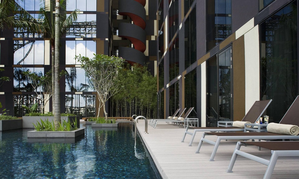 Changi Hotel | Crowne Plaza Changi Airport by IHG