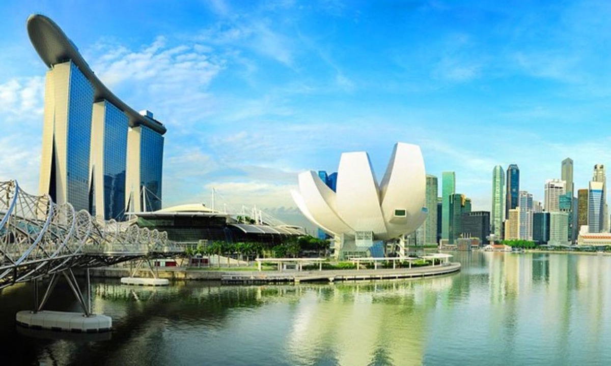 Orchard Apartment | Executive 1BR w/Terrace, 3 min stroll to Orchard MRT