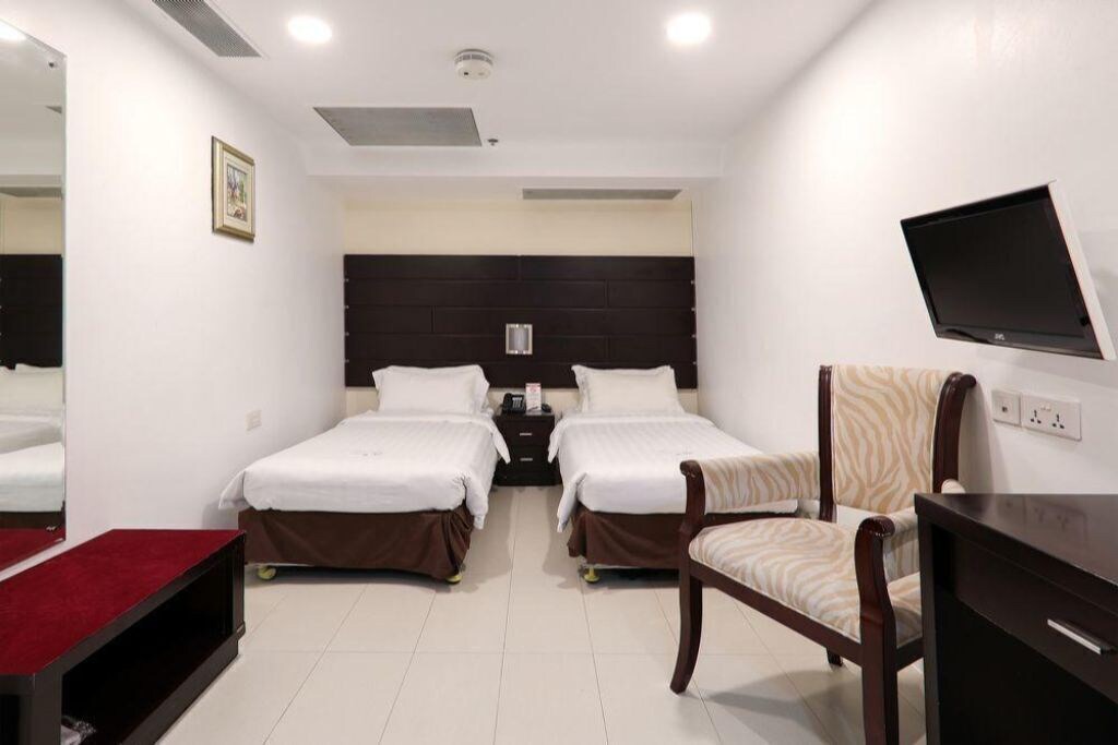 Kampong Glam Hotel | Superior Twin Room, no window @ basement #07