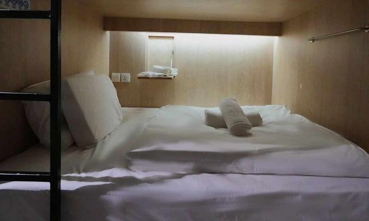 Bugis Village Hostel | The Room @Bugis
