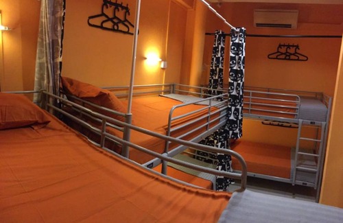 Chinatown Hostel | Century Service World - Hostel