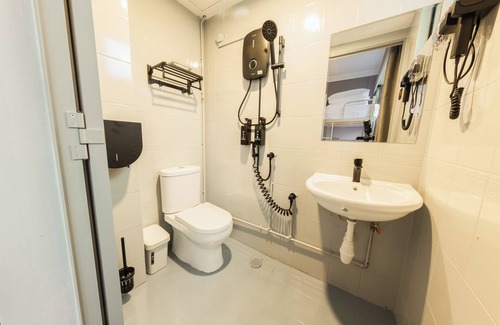 Geylang Hostel | D'nova Hotel @ Kallang