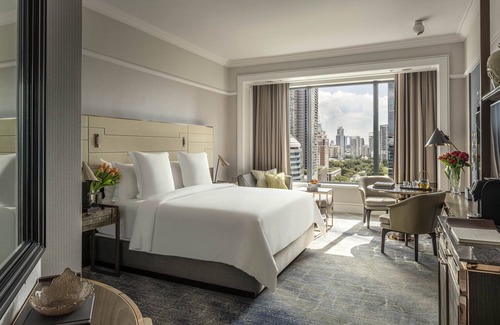 Orchard Hotel | Four Seasons Hotel Singapore