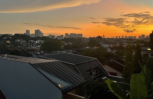 Bukit Timah House | Glamping Tent Experience in a Luxury Bungalow!
