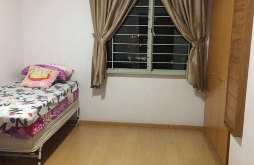 Bedok Resort | Private room ∙ 1 guest
