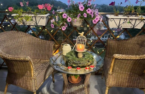 Bukit Timah Resort | Private room ∙ 1 guest