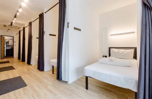 Downtown Singapore Hostel | RadZone Hostel