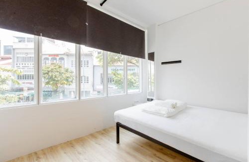 Downtown Singapore Hostel | RadZone Hostel
