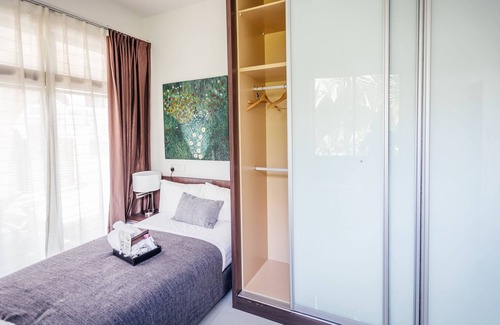 East Coast House | Single Master Room & private bathroom (1) in terrace house