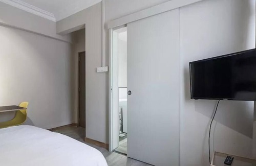 Orchard Apartment | Studio Apartment 2 @ Orchard Road