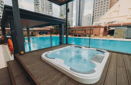 Singapore River Apartment | 2BR | 1000sqft | Near River Valley | Singapore
