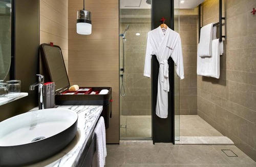 Downtown Singapore Hotel | 40 m² Hotel ∙ 1 bedroom ∙ 2 guests