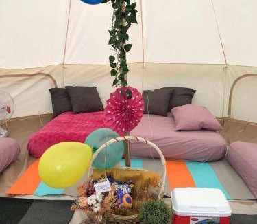 Bedok Other | 500 m² Tent ∙ 1 bedroom ∙ 6 guests