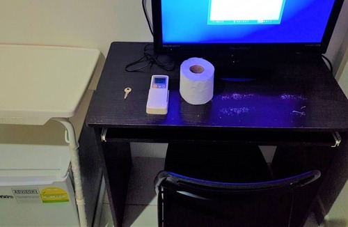 Geylang Apartment | Aljunied Room1> MRT 3 mins> CBD 15 mins