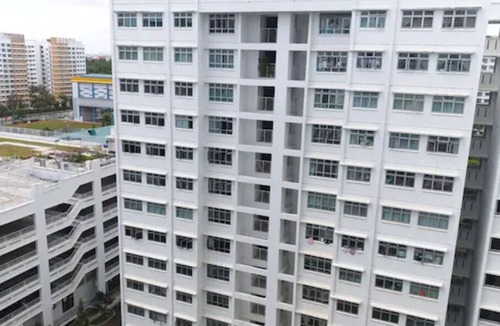Yishun Apartment | Clean newly renovated airconditioned double bedroom