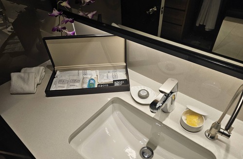 Somerset Hotel | Concorde Hotel Singapore