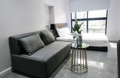 Singapore River Apartment | Deluxe Studio & Suite by RR