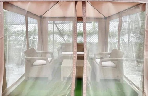 Marine Parade Apartment | Eden Suite 05