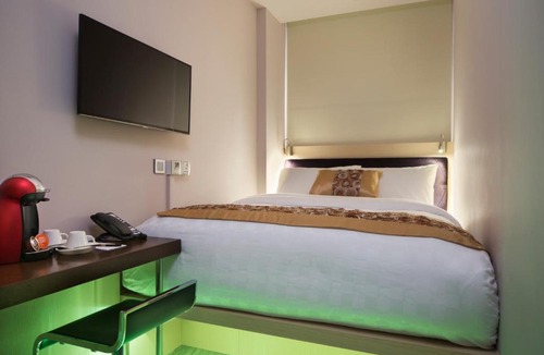 Downtown Singapore Hotel | Hotel Clover 7