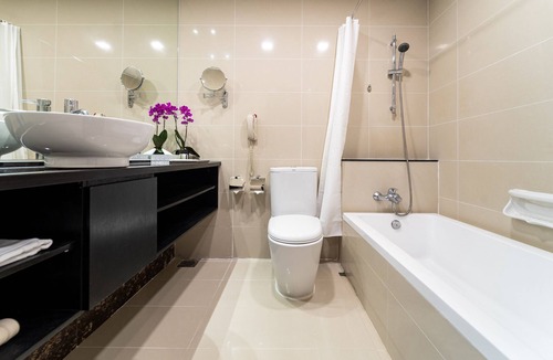 Rochor Hotel | Hotel Royal Queens