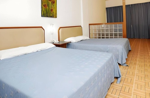 Somerset Hotel | Hotel Supreme
