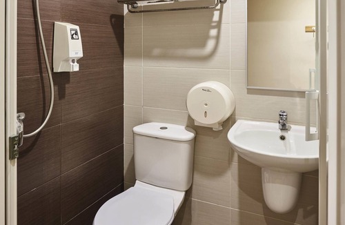 Queenstown Hotel | ibis budget Singapore West Coast