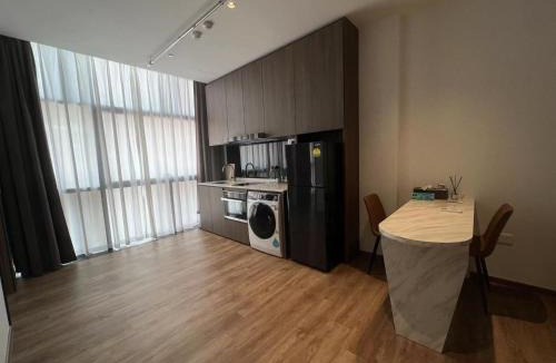 Bugis Village Apartment | KK Home - Bugis Service Apartment Suite
