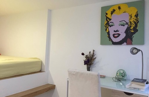 Newton Apartment | Loft studio at Orchard rd