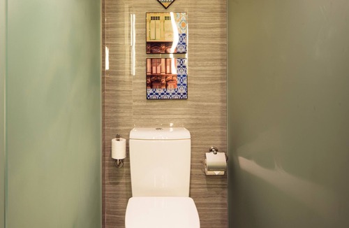 Rochor Hotel | Mercure Singapore Bugis