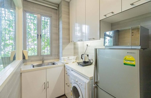 Downtown Singapore Apartment | Premier 1BR at River Valley close to Fort Canning MRT