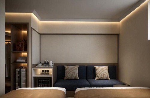 Rochor Hotel | Rest Rocher Hotel