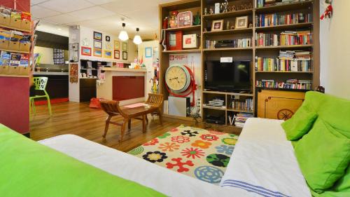 Downtown Singapore Hostel | River City Inn