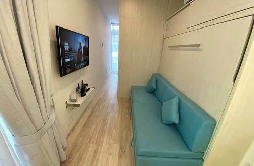 Queenstown Hotel | Shipping Container Hotel Haw Par Villa
