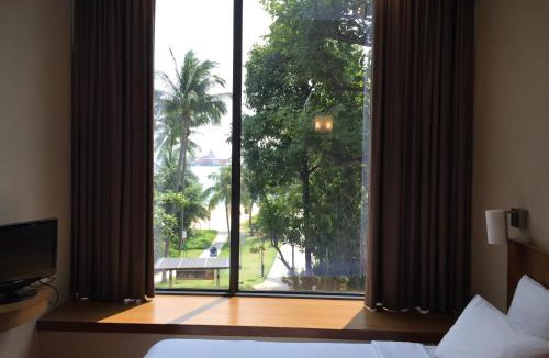 Singapore Resort | Siloso Beach Resort - Sentosa
