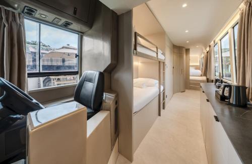 Changi Hotel | The Bus Collective