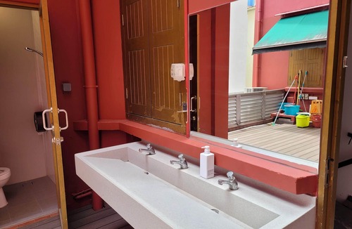 Downtown Singapore Hostel | Wink @ Upper Cross Street - Hostel