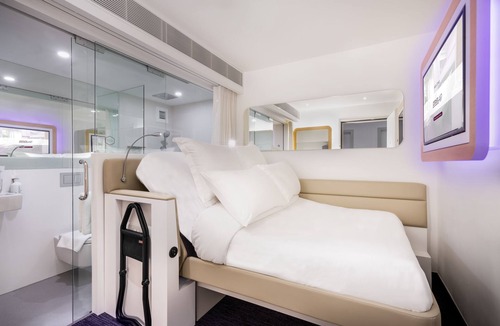 Changi Hotel | YOTELAIR Singapore Changi Airport