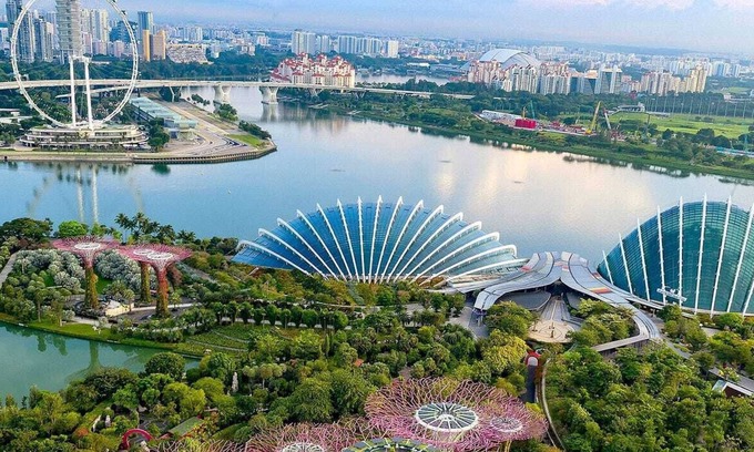 Singapore River Apartment | 2BR | 1000sqft | Near River Valley | Singapore