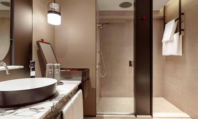 Downtown Singapore Hotel | 40 m² Hotel ∙ 1 bedroom ∙ 2 guests
