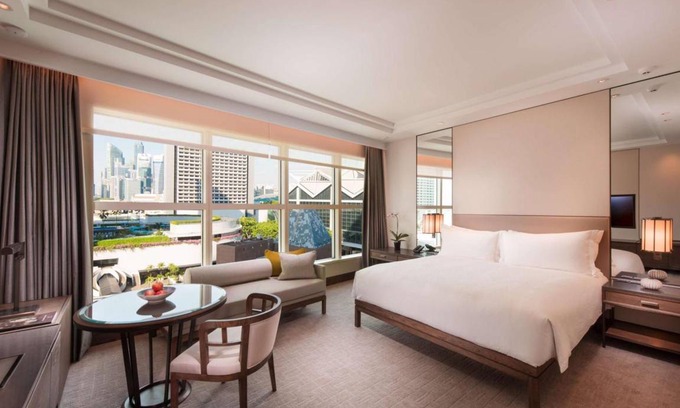 Marina Bay Hotel | 40 m² Hotel ∙ 1 bedroom ∙ 3 guests