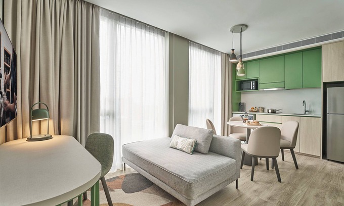 Queenstown Hotel | Citadines Science Park Singapore