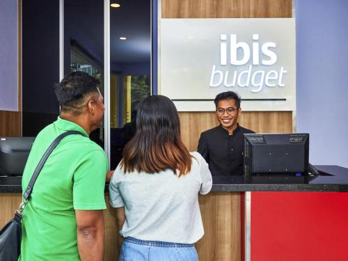 Queenstown Hotel | ibis budget Singapore West Coast