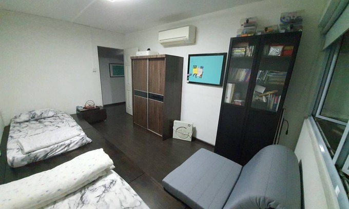 Tampines Resort | Private room ∙ 1 guest