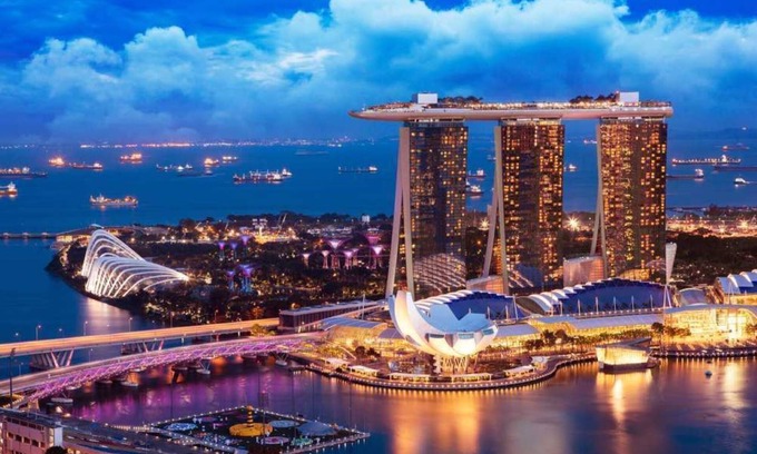 Singapore River Apartment | Stylish 2 BR 1000sqft Near Great World MRT Station