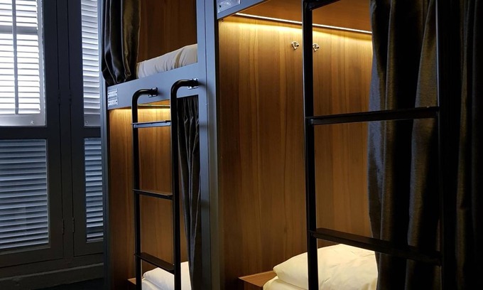 Chinatown Hostel | Wink @ McCallum Street - Hostel