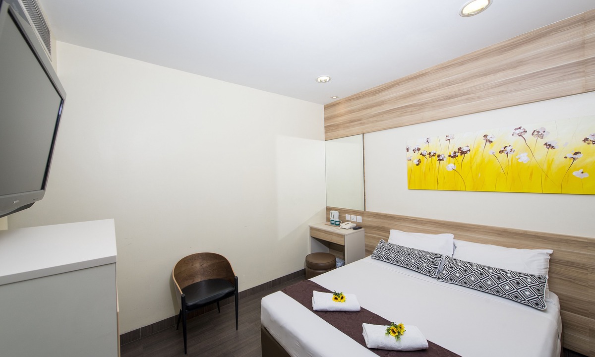 Rochor Hotel | Hotel 81 Dickson
