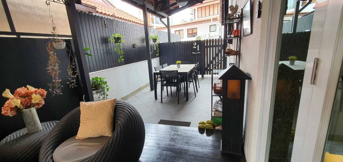 Photo of Patio Balcony in Serangoon
