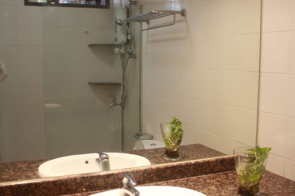Photo of Bathroom in Geylang