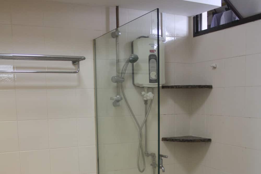 Photo of Bathroom in Geylang