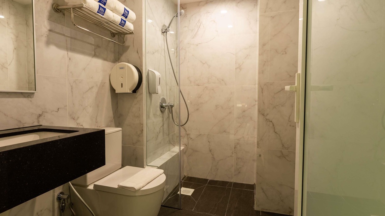 Photo of Bedroom in Geylang